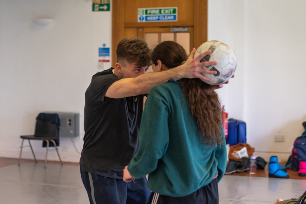 SallyMarie88's tweet photo. Alex and Marine here. So connected. they never stop laughing; it's beautiful to watch them together.
#StudioLife #Dancers #DancerLife #Rehearsals #Wales #Connection #Laughter #Playful #Joy #Dance #FamilyTheatre #IAM8 https://t.co/uii4bYyKg7