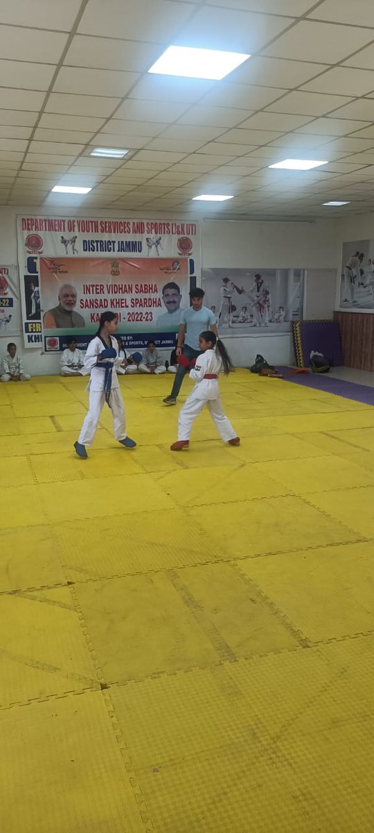 DyssoJ's tweet photo. Department of youth services and sports District Jammu today organised Inter School Kick Boxing Competitions U/AAG boys category at Sacred Heart college Paloura Jammu and karate (Girls U/14/17)yrs Competition at Khel Gaon Nagrota https://t.co/0KNxI8FwMA