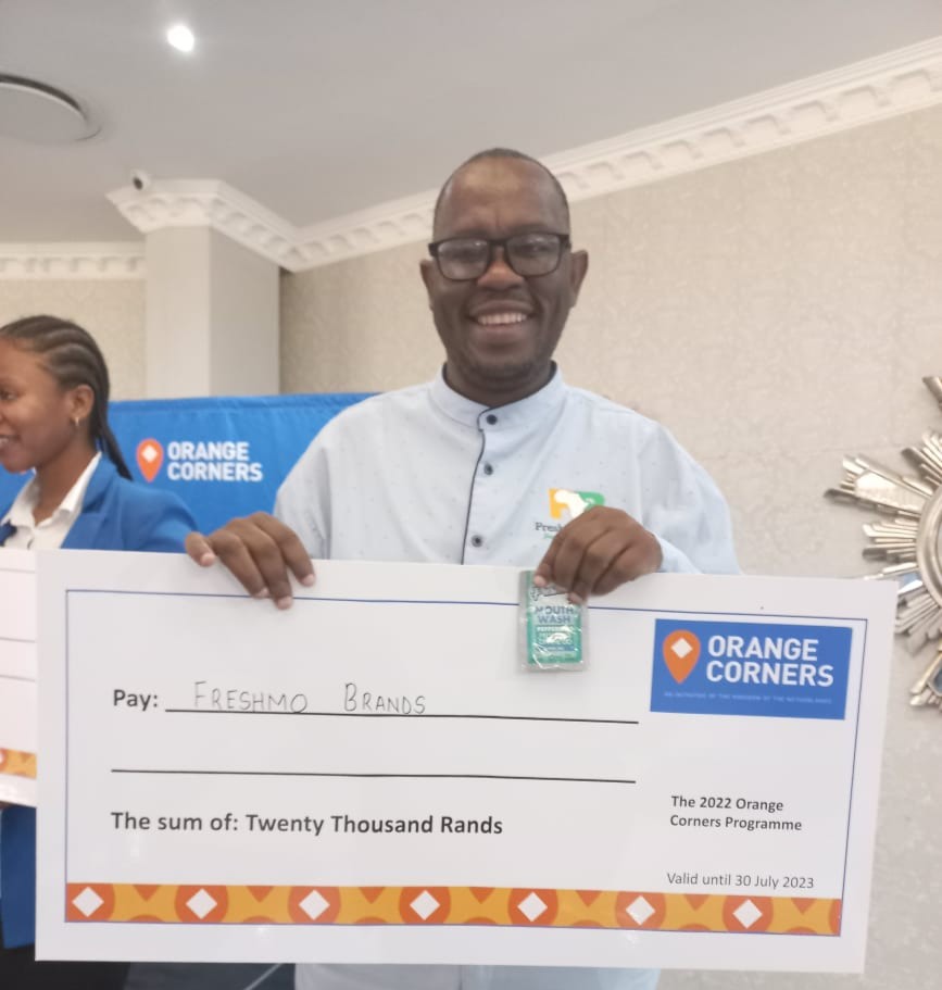 TSIBAed's tweet image. We are pleased to announce TSIBA PGBA Alum Paul Mashilo, the founder of Freshmo Brands, has secured the second position in the Orange Corners. Congratulations on an achievement that is well-deserved #entreprenuership #PGDBA #postgrad