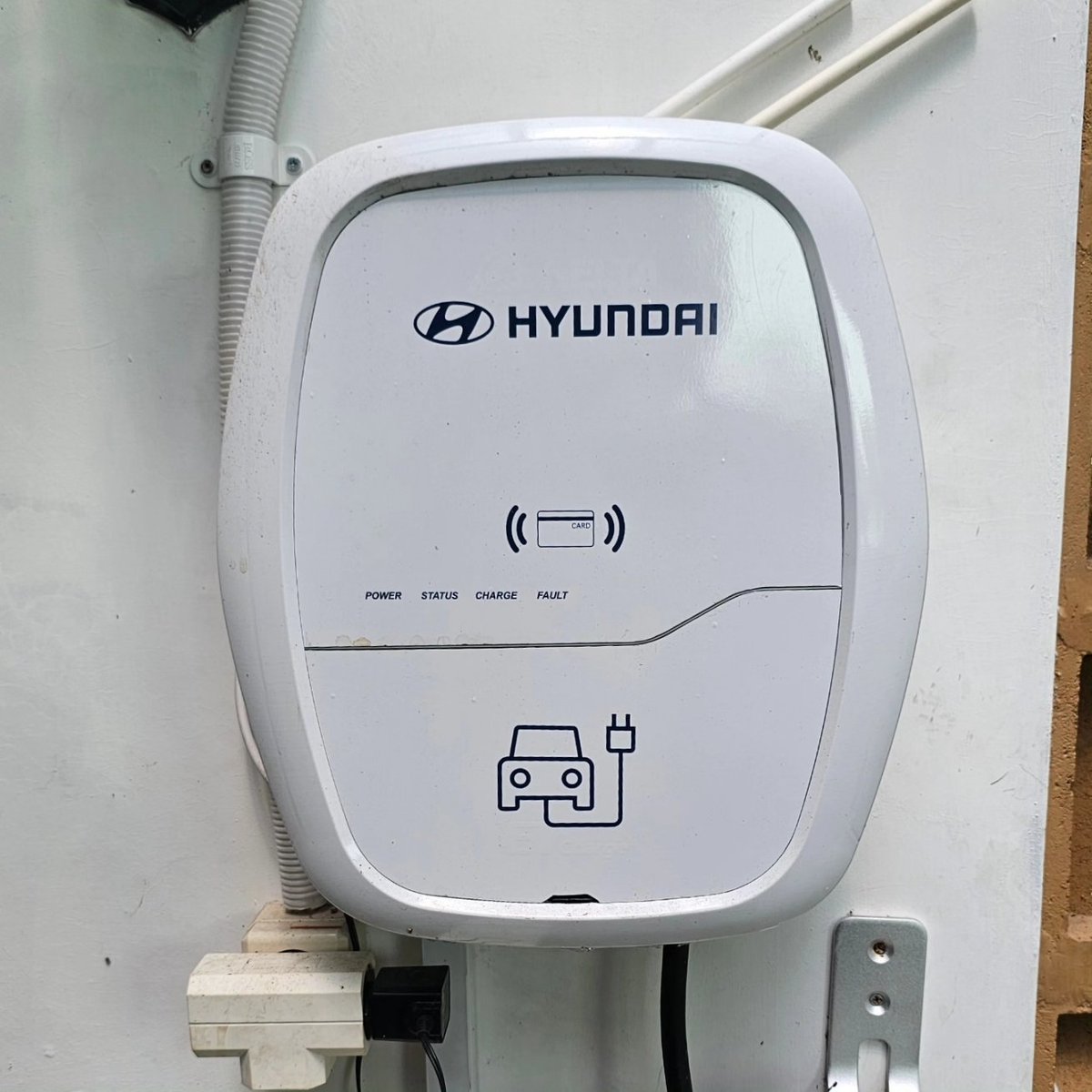 ridwanhr's tweet photo. Hari token listrik wall charger rumah habis. Baru sadar kalau terakhir isi tahun lalu, 7 Desember 2022 😅

Mayan juga sejuta hampir buat 6 bulan, kalau bensin sejuta buat 2 minggu 😅 https://t.co/JvNtMBpJHc