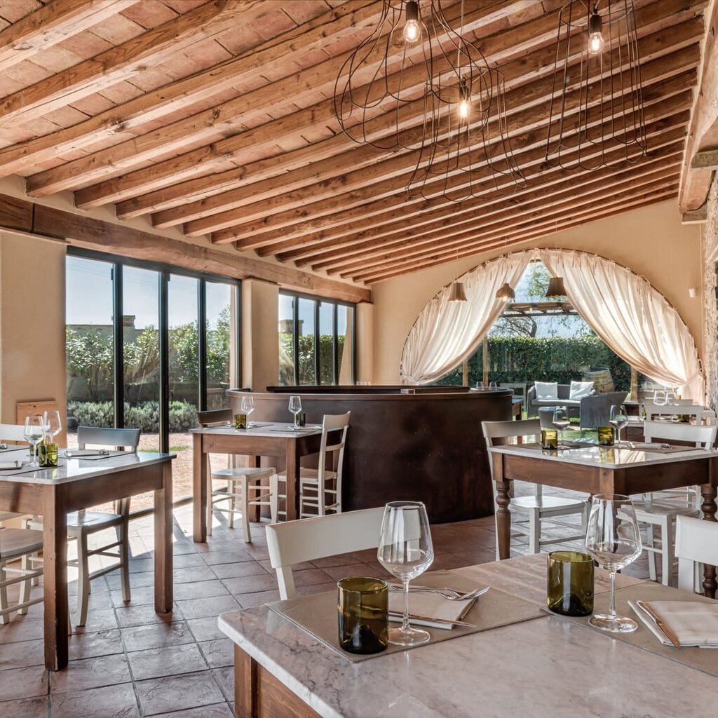 Domani #a4mani qui...manca poco!🤞😋🥂
Dalle 19.30 primo menu #a4mani di primavera (e prima volta per noi in provincia di Livorno!) con il Gallo Nero di Siena alla Locanda dell'Aioncino di Bibbona‼️

#girogustando #visittuscany  @locandadellaioncino @ve… instagr.am/p/CsDx9vyo7rg/