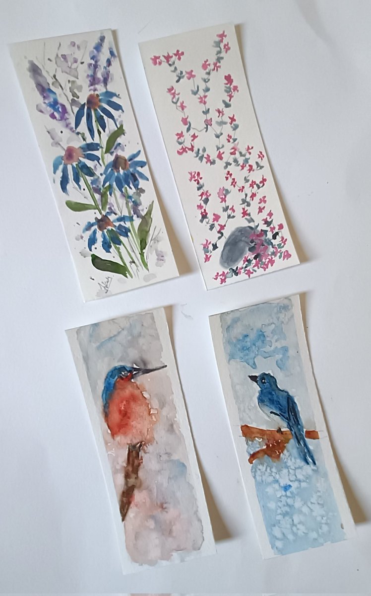 Updating the soft laminated watercolor bookmarks. A few got sold. Here's what's available. DM to buy. Other non laminated ones are available too. Follow #ArtbyTee & my #instagrampost #bookmarks #handmade #BookLover #readerscommunity #BookClub #giftideas #giftsformom #gifthandmade