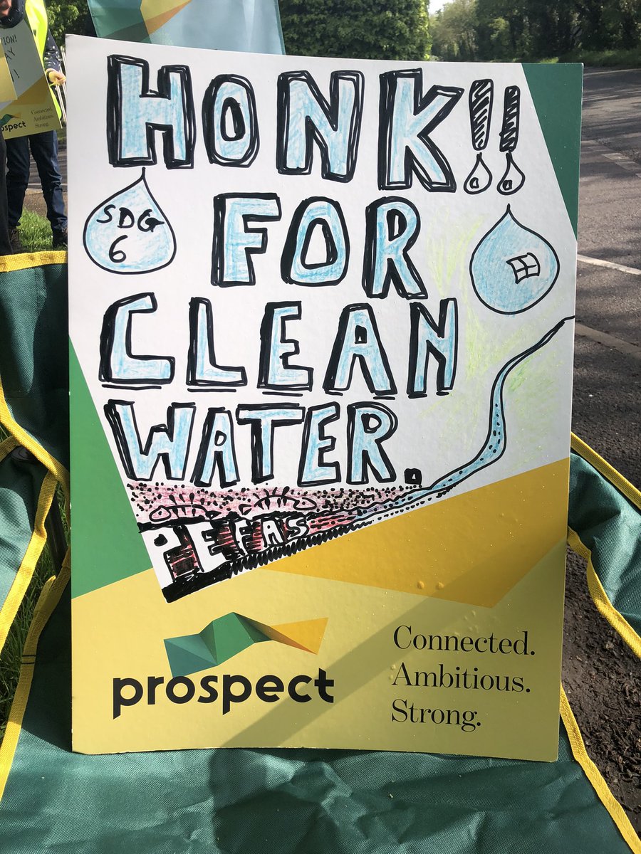 Prospect members in the public sector out on picket lines today to say enough is enough on pay, cuts to redundancy terms and threats to jobs #ProspectStrike 🪧