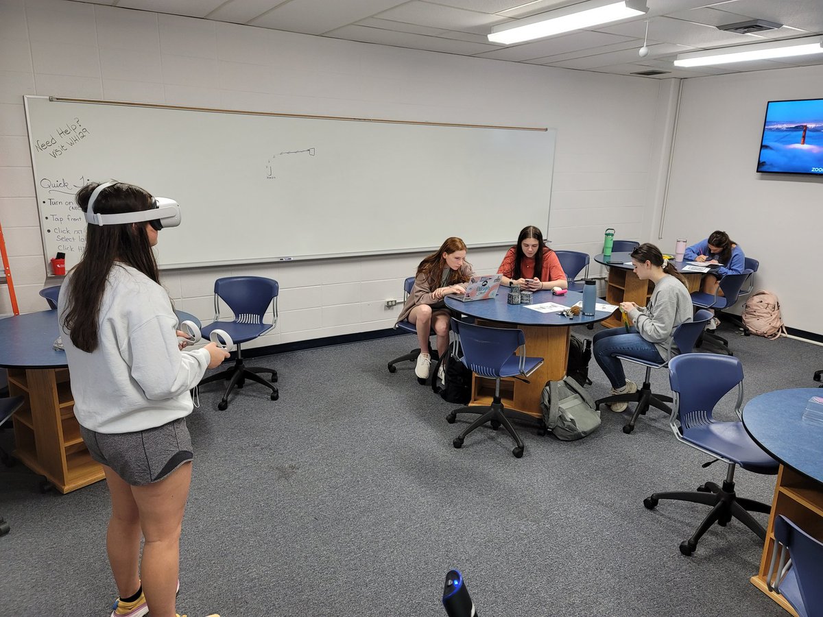WhitSivils's tweet image. #AR #VR Day in #EdTechAtLATech!