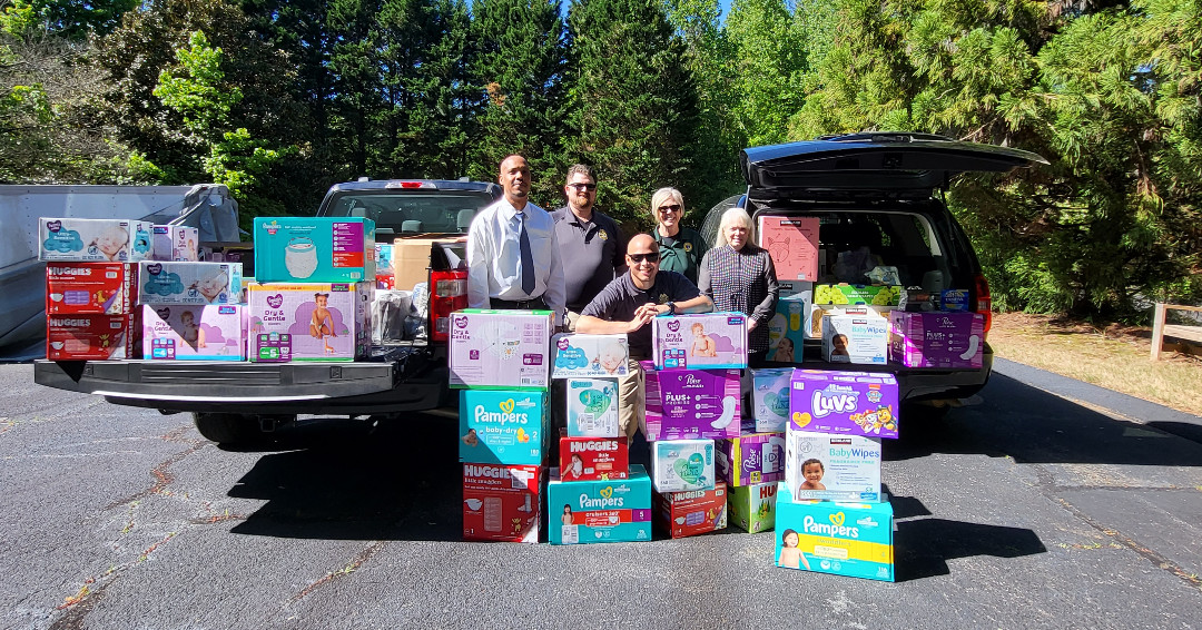 Thank you to the employees at the Georgia Department of Community Supervision - Bell-Forsyth Judicial Circuit for donating two truckloads full of feminine hygiene products, men's deodorant, diapers, and wipes.  #ForsythCountyGA #LiveUnited