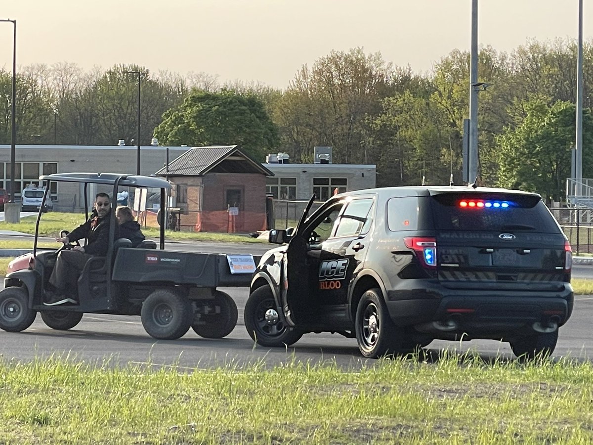 Please drive safely on school property.  Poor Mrs. O’Neil 🚨🚓 Never know who they’re gonna pull over. Happy 3rd day of Teacher Appreciation!🧡🖤 @WaterlooFamily