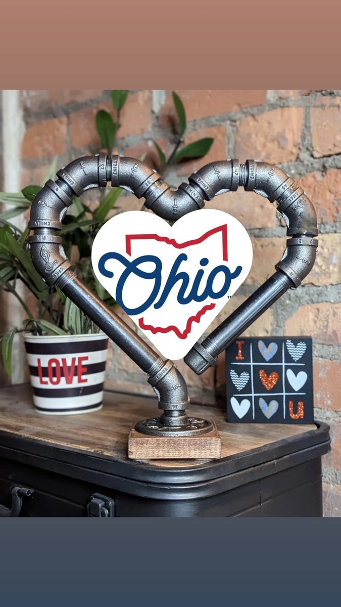 With 2 hearts in our logo, we love the rebirth of #OhioTheHeartOfItAll #thisistoledo #webringlovetolight 
#youwilldobetterintoledo
