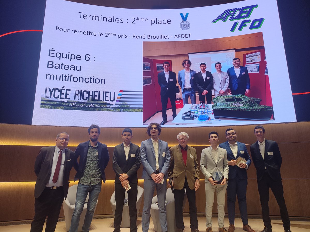 2ème place pour l'équipe de Richelieu de <a href="/villederueil/">Rueil-Malmaison</a>  aux #OlympiadesSI de l'académie de <a href="/acversailles/">Académie de Versailles</a> chez <a href="/orange/">Orange</a> pour le concours des Terminales. 👏
<a href="/MathWorks/">MathWorks</a> <a href="/RSOnlineFR/">RS France</a> <a href="/upstifr/">UPSTI</a> <a href="/AFDET1/">AFDET</a>