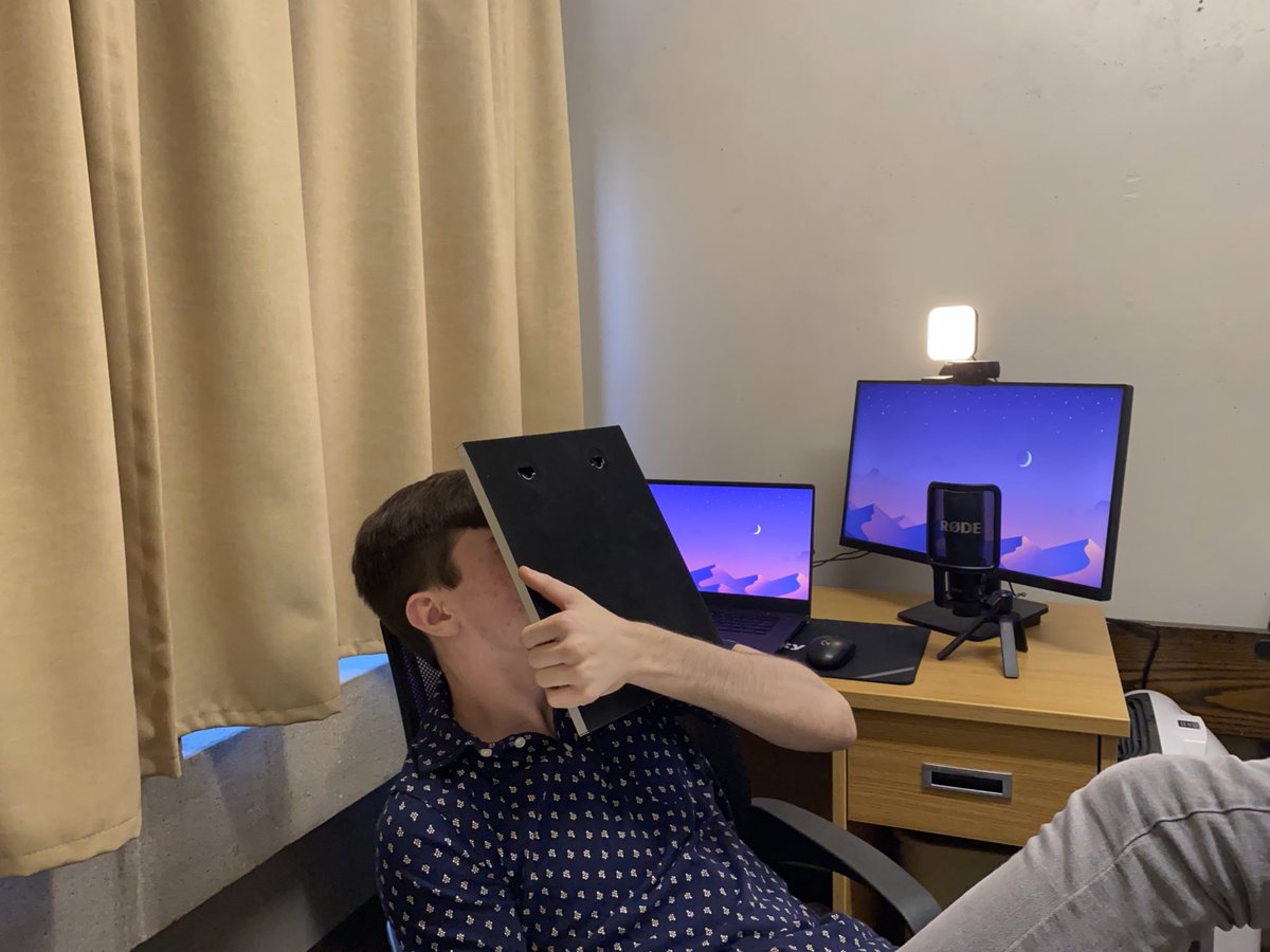 PolyMars tweet media