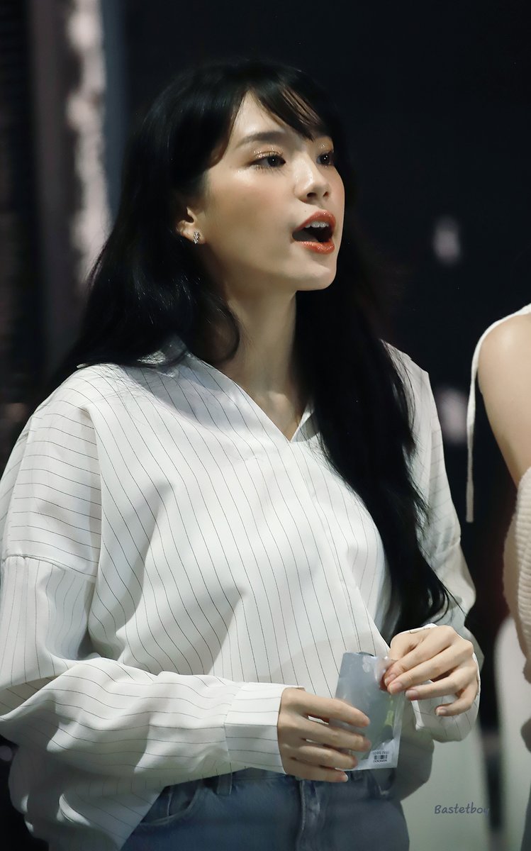 6 7 ปีนี่เวลาผ่านไปไวมาก แต่พี่เฌอก็ยังน่ารักไม่เคยเปลี่ยนเลย
#CherprangBNK48 #CherprangAreekul