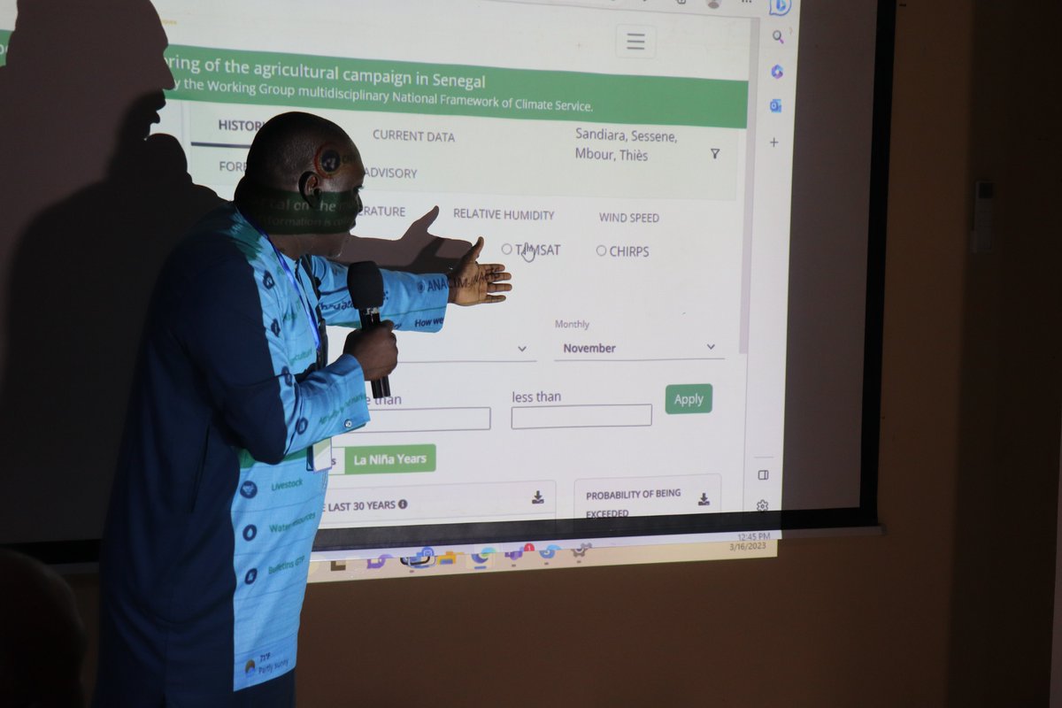 cgiarclimate_WA's tweet photo. En plus de #iSAT nous avons également capacité les participants sur le nouveau #AgDataHub en partenariat avec #Anacim et sur la manière dont il peut soutenir l'utilisation des informations climatiques pour les #agriculteurs sénégalais.
En savoir plus https://t.co/Q02O5M7Pwy https://t.co/YOaC5N3xEL