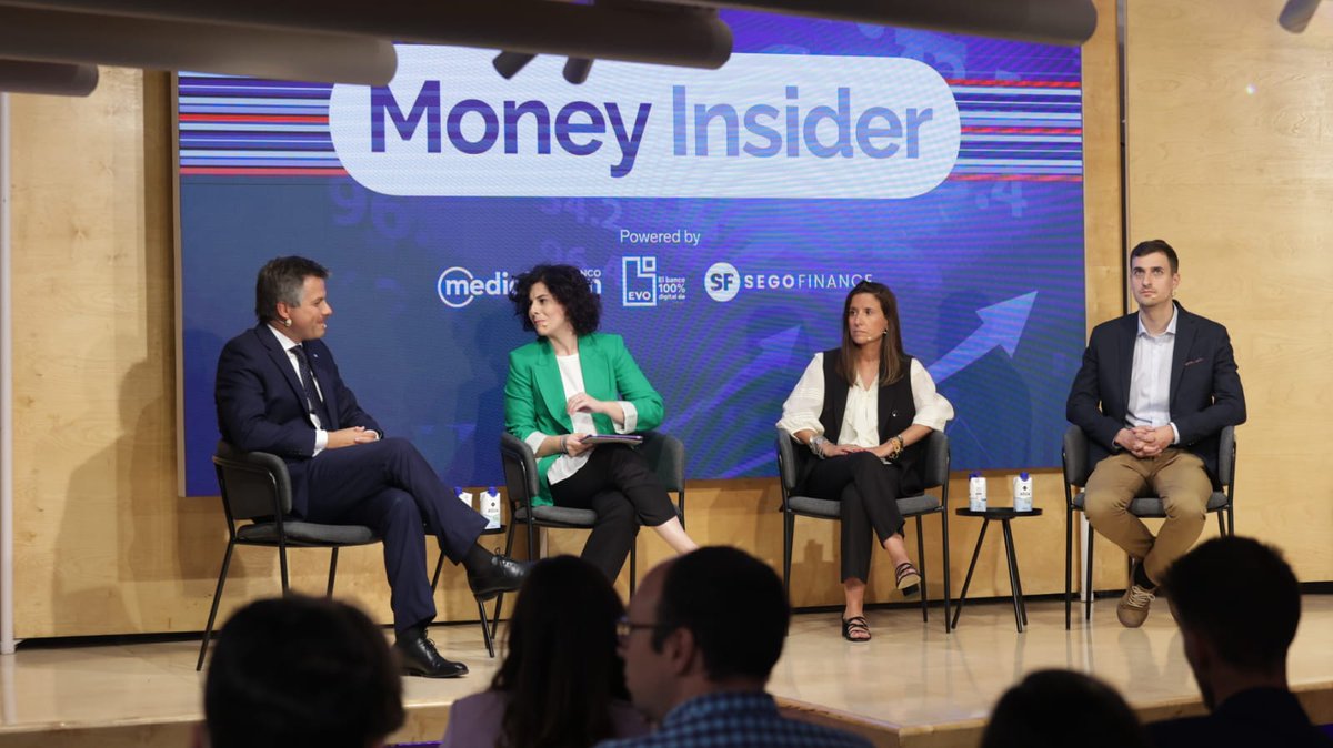 BIEspana's tweet photo. Y ahora vamos a hablar de opciones de inversión. Modera @yovannablanco y participan Barbara Otero de @EVObanco, Juan Massana de Castro @JuanMassana1 de @BancoMediolanum y Javier Villaseca @JavierVillaseca de @SegoFinance.
#MoneyInsider https://t.co/ugPNKHVWg2