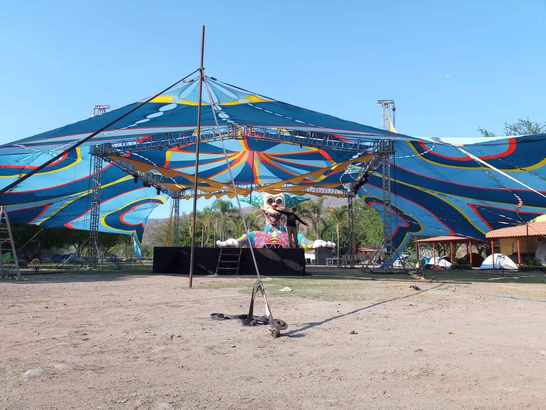 LemilicaMGZ's tweet photo. Nos espera un fin de semana de pura psicodelia y circo 🔥 #PsyCircus 🎪

🎟️ ¡Compra tus boletos ya! 🎟️
Link de compra 🛒👇🏼
https://t.co/tYGaOmDHWC https://t.co/URIjeI3IrZ