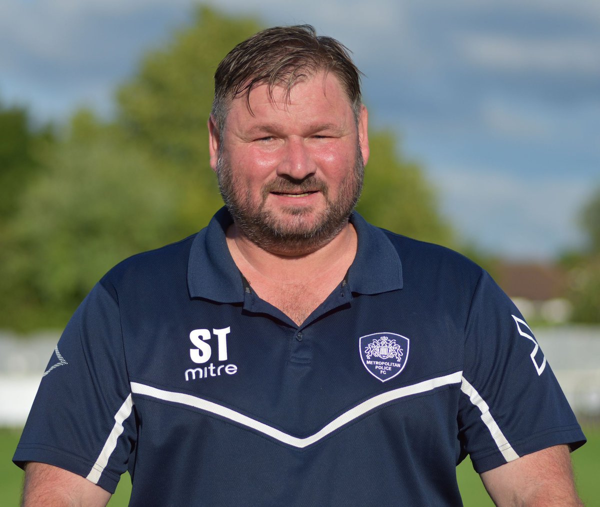 TheCurfews's tweet image. New gaffa Mark Harper has wasted no time in adding to his management team as we welcome Scott Tarr as Assistant Manager, he joins us from southern league side Met Police. Welcome to the Curfews Scott 

#Curfews | #AnnounceTarr