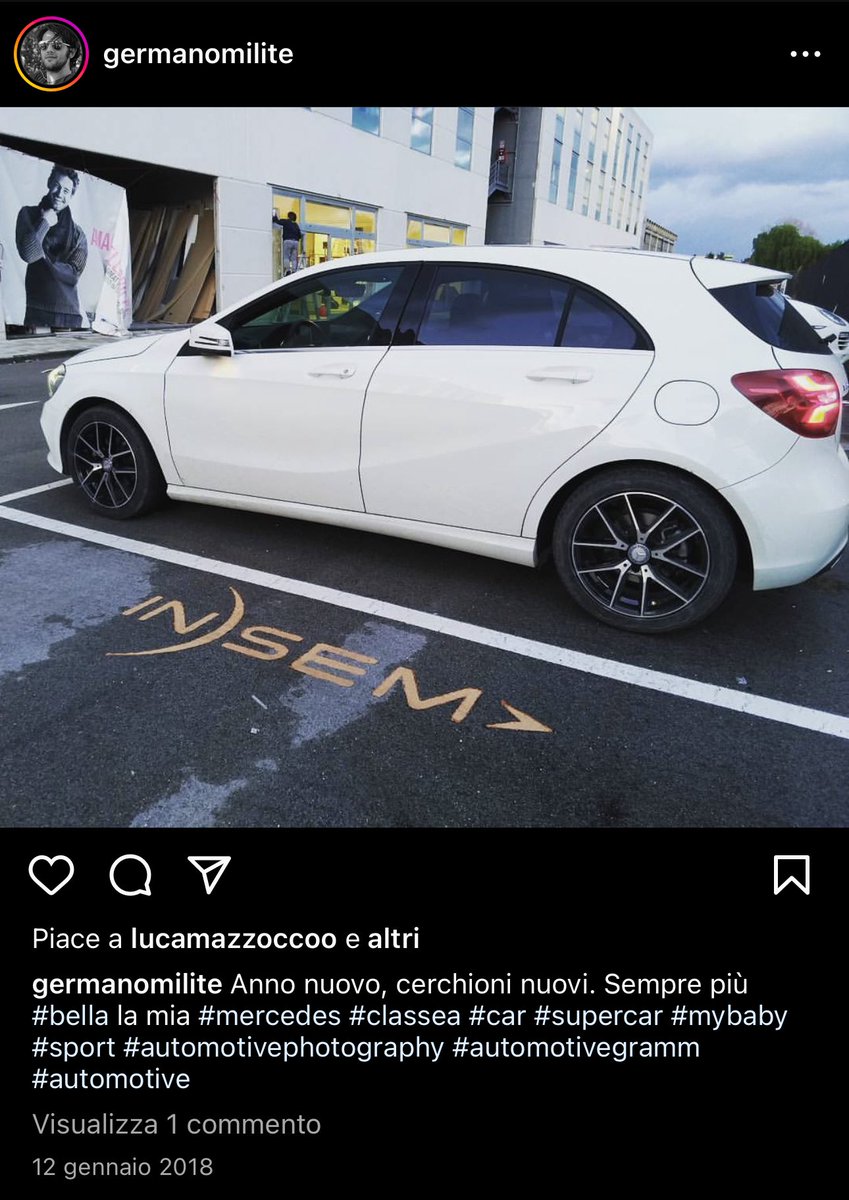 matteosaba_off's tweet photo. Da una parte un imprenditore a cui consegnano una Ferrari nuova. Dall’altra il perché sei così frustrato e geloso! Per altro il pluridenunciato posta la foto davanti alla #insem che ha rubato 380.000 euro a oltre 1100 investitori e di cui lui era Amministratore! https://t.co/zT7j5l3fU7