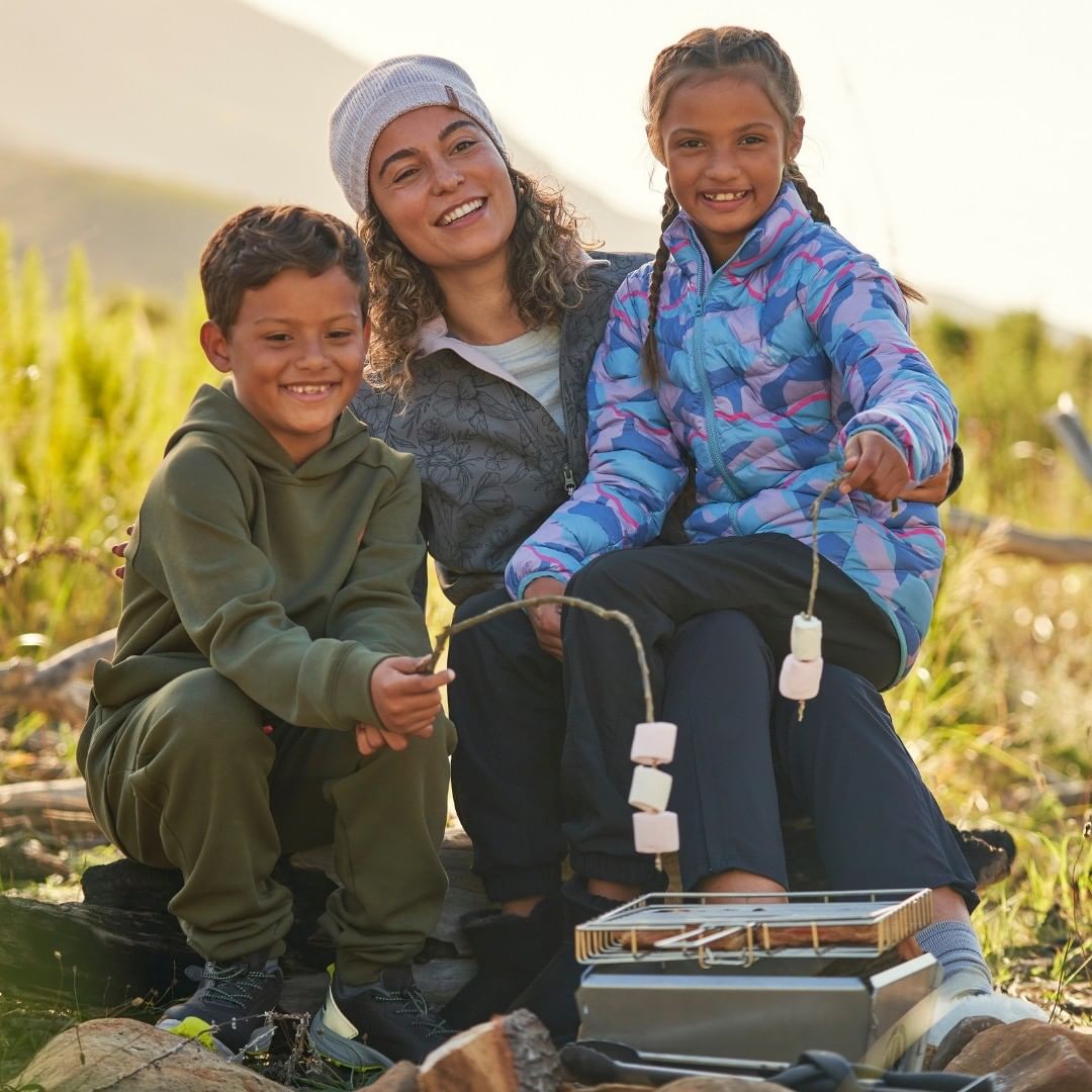 WoodlandsBlvd's tweet photo. Being a mom is an adventure 💝 If your mom loves the great outdoors, spoil her this Mother’s Day with gifts that keep on giving from @capeunionmart. 💓 Smiles guaranteed.😁
#Woodlands #AllYouNeed #MomsRule #OutdoorMom https://t.co/NabnAgcbMF