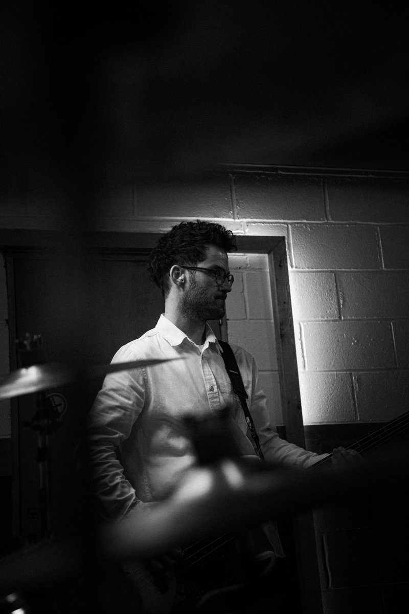 Kids In Glass Houses tweet media