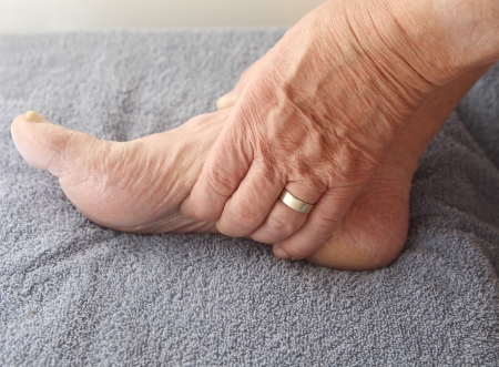 Desert_Pod_Med's tweet photo. Don't let arthritis keep you down! Our team of podiatrists can help manage the pain and discomfort. Our new blog has all the details on foot arthritis and our treatment plans: https://t.co/Ollw9Zsce4 https://t.co/H3wdMTELDo