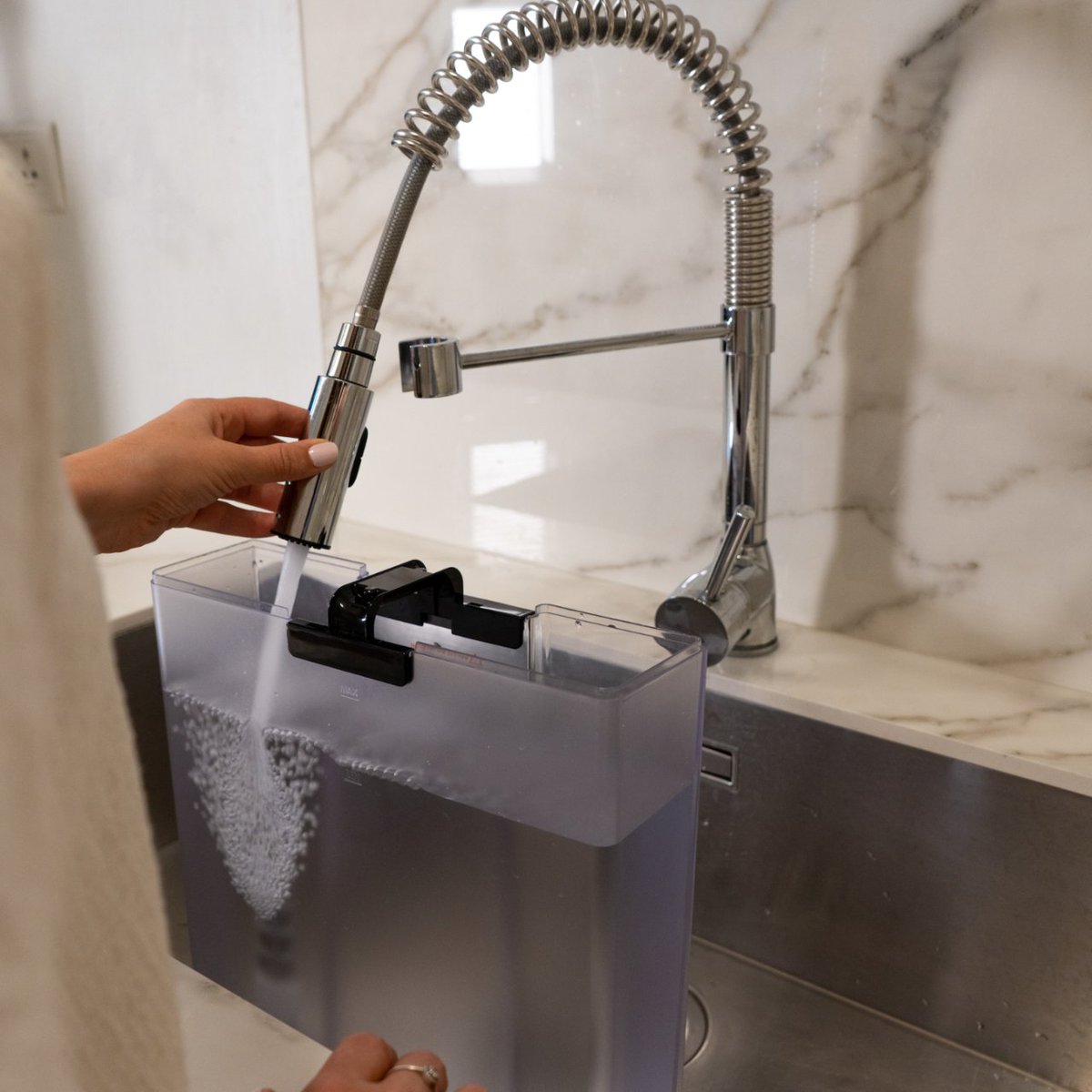 #PFAS, known as #ForeverChemicals, have been found in the drinking water of over 200 million Americans. PFAS have been tied to numerous health issues - when researching the best water purification solution for your household, look for one that filters out PFAS! #pfasfree