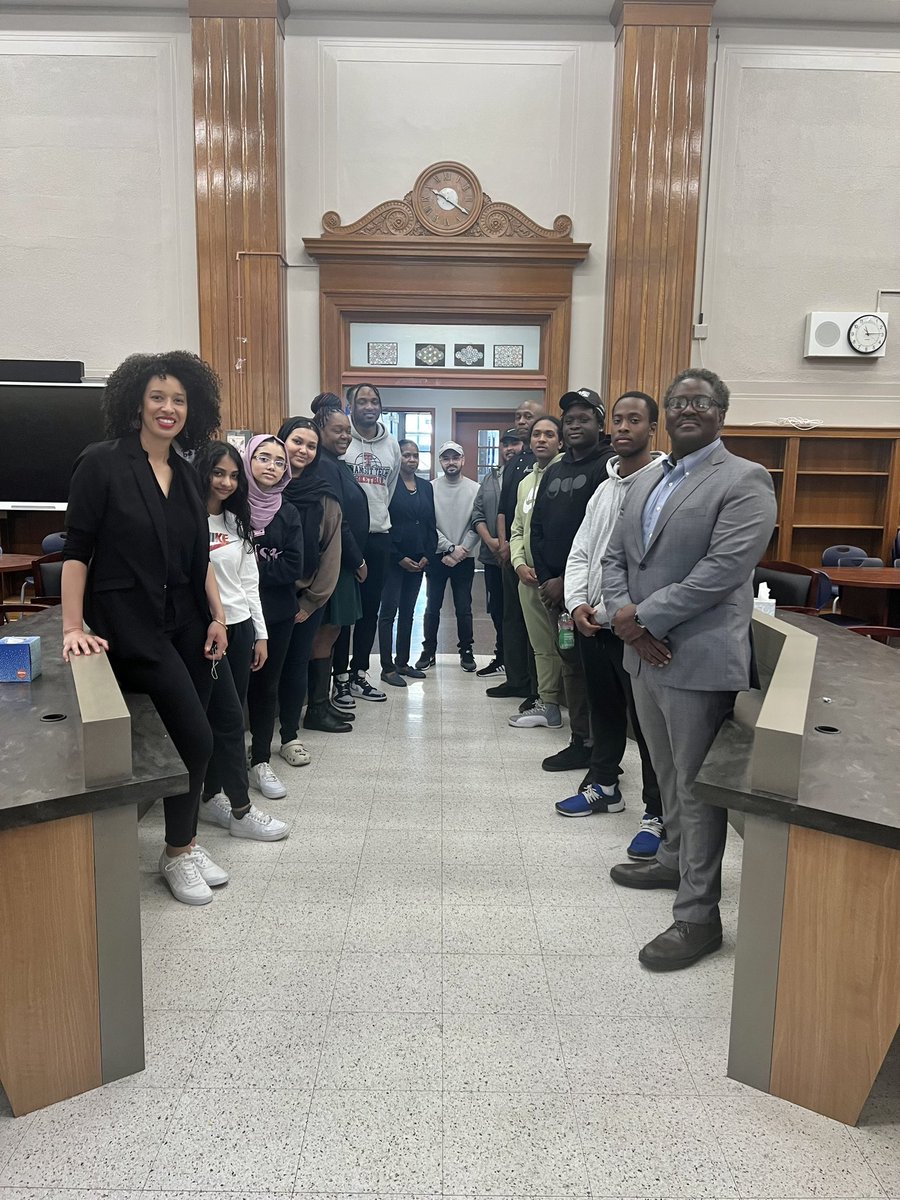 MarlonTeachTheYouth tweet media