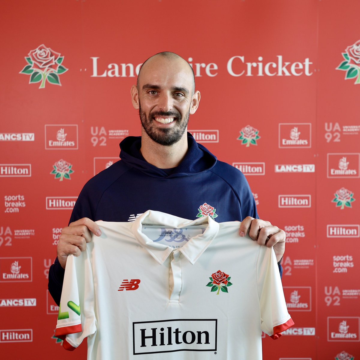 👋 @dazmitchell47 🌹 #RedRoseTogether