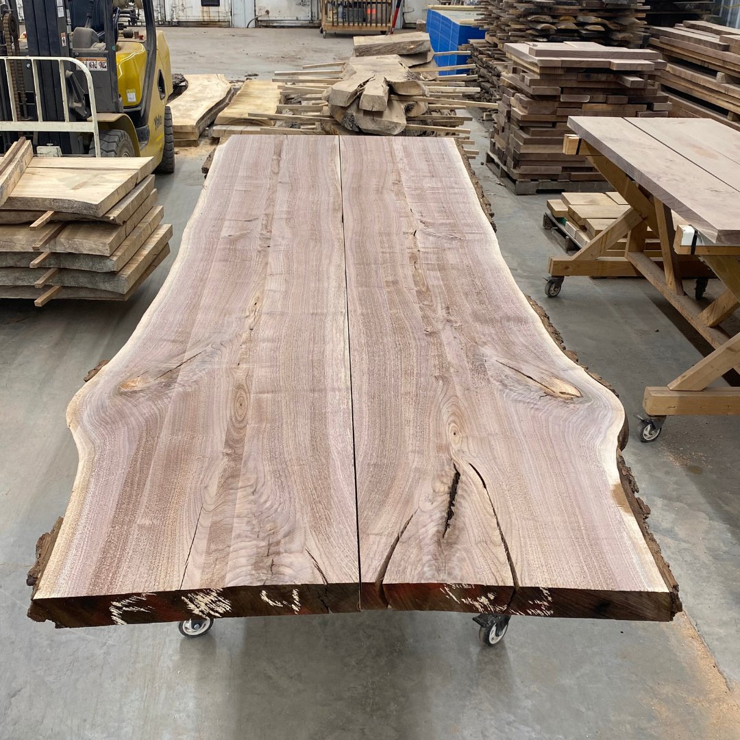 TheLumberShack1's tweet photo. What's a better way to celebrate #walnutwednesday other than to show off some 8' bookmatched black walnut?
::
https://t.co/yDRkIHwOgy
::
#blackwalnut #woodworking #walnut #liveedge #bookmatched #liveedgetable #furniture https://t.co/MFsUI5dAsz