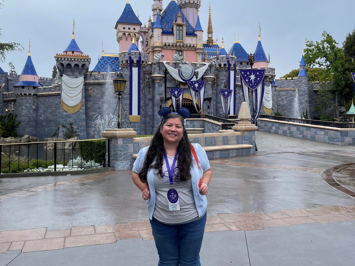 WCSDEmpowers (@wcsdempowers) on Twitter photo Congratulations to Orchard View AHS teacher Ms. Beeman on being among the "Disney 100" teachers honored at Disneyland! She's bringing back great ideas from her workshops. <a href="/drbonkwcsd/">Dr. Dwight Bonk</a> <a href="/JennySchinella/">Jenny Schinella</a> <a href="/OVAHSwolves/">Orchard View</a> <a href="/whenurcurious/">Ms. Beeman</a> Congratulations to Orchard View AHS teacher Ms. Beeman on being among the "Disney 100" teachers honored at Disneyland! She's bringing back great ideas from her workshops. <a href="/drbonkwcsd/">Dr. Dwight Bonk</a> <a href="/JennySchinella/">Jenny Schinella</a> <a href="/OVAHSwolves/">Orchard View</a> <a href="/whenurcurious/">Ms. Beeman</a>