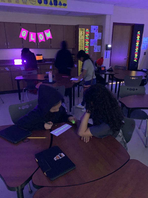 JTMMScougars's tweet photo. Monday was NEON day!  Special shout out to Mrs. Favinger for turning her classroom into a neon glow room for the day! https://t.co/nJi41VCA2b