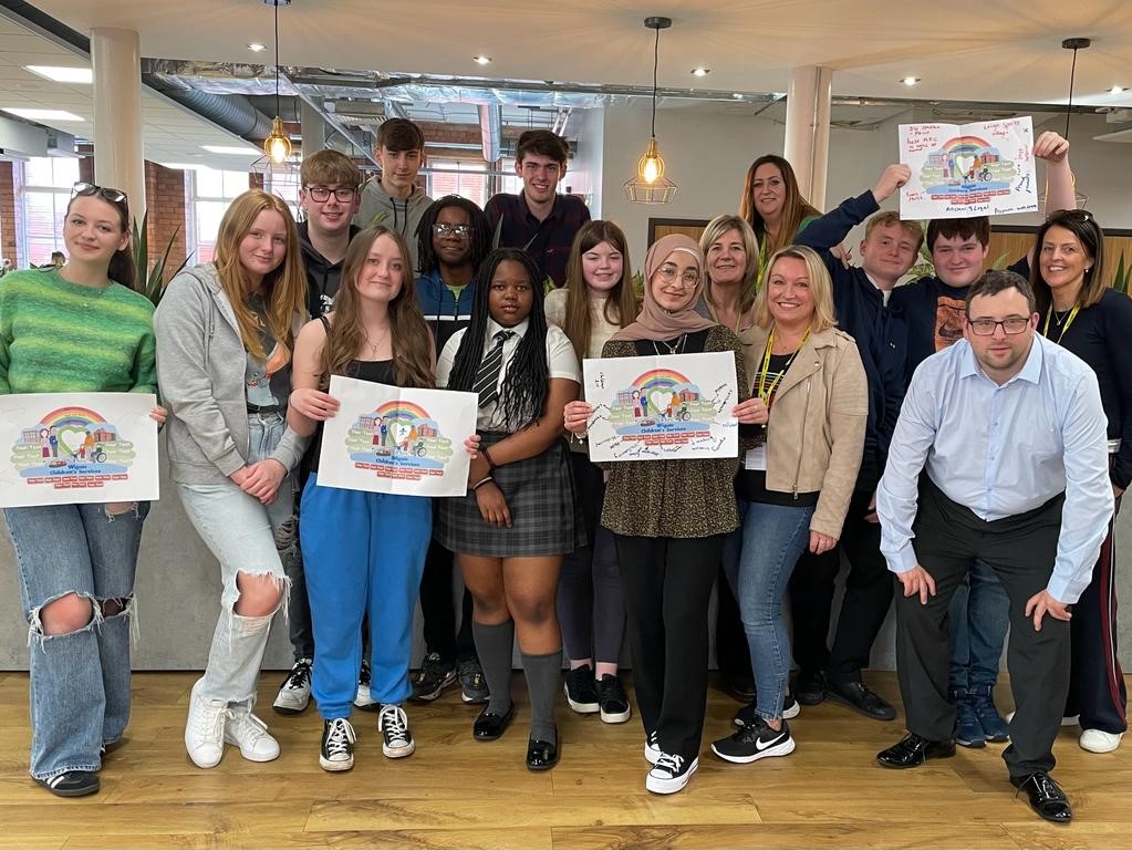 Thanks to young people from Wigan and Leigh Youth Cabinet who last night met with our Director of Children's Services <a href="/CollyD123/">Colette Dutton</a> and senior members of the team <a href="/sandie_hayes/">Sandie</a> and <a href="/cathppp/">Catherine Pealing</a> to discuss the future vision for children's services in Wigan Borough.