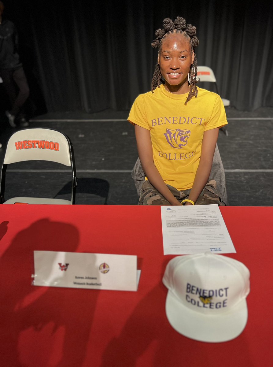scfuturebb's tweet photo. Big CONGRATULATIONS to @Raven03398525 on signing with @BenedictWBB โฆ your @scfuturebb Family are proud of youโผ๏ธ ๐๐๐ฏ๐ช๐พ๐๐๐ค #WeAreSCFuture https://t.co/9zLFelCgzW