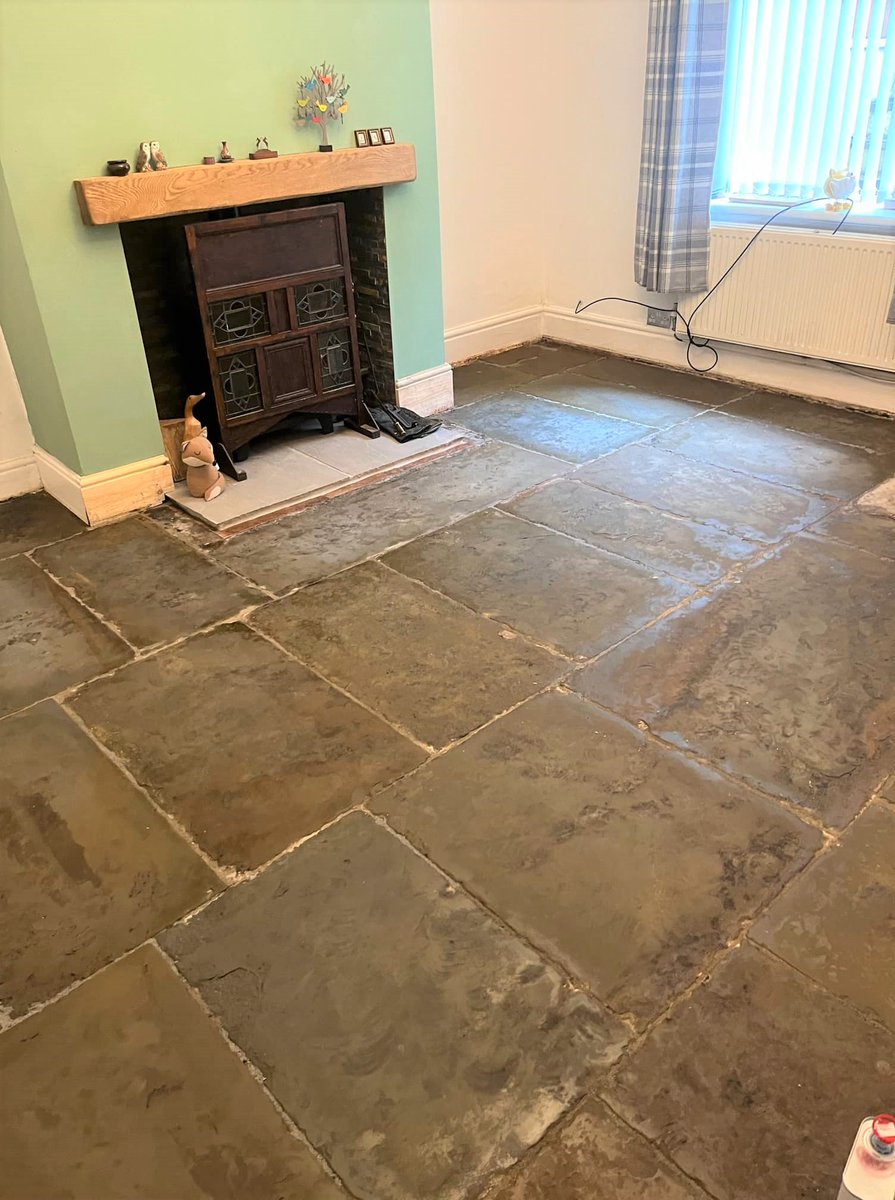 ReeseMackie's tweet photo. Original Flagstone Tiled Floor Restoration in Lytham St. Annes https://t.co/TPoYmUiQnw @CPGLytham, #stoneresurfacing, #stonemilling, #Flagstonefloor, #Flagstonecleaning, #flagstoneresurfacing, #flagstonerestoration, #flagstonesealer, #flagstonesealing, #lythamstannes https://t.co/23yYibfUJN