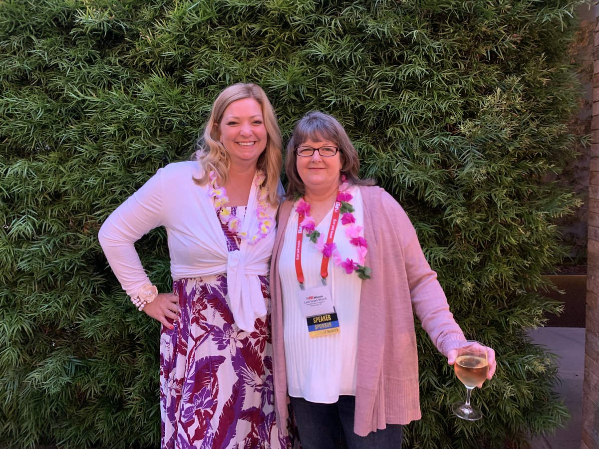 DeanHoustonInc's tweet photo. Last week, Sally Shireman and Irene Rojas had the chance to attend the @PEInewsfeed Women Conference. Sally and Irene enjoyed exchanging insights with fellow industry pros, as well as spending time with clients like @PetroClear, @SourceNA, @OneidaNationWI, and @opwglobal. #DHWay https://t.co/Z22USPdSLj