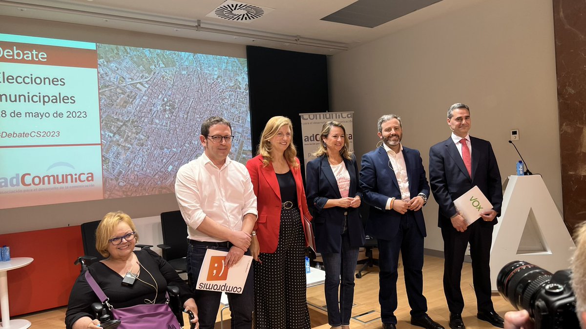 Comienza el #DebateCS2023 organizado por <a href="/adComunica_cs/">adComunica</a> moderado por <a href="/ximogorriz/">Ximo Górriz Plumed</a> y retransmitido en directo por <a href="/copecastellon/">彡COPE Castellón彡</a> dirigida por <a href="/RaulPuchol/">Raúl Puchol</a>
