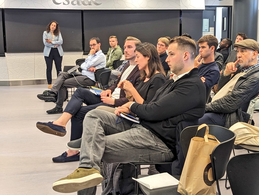 esadeEEI's tweet photo. We're honored to have Helena Naya, (#EsadeBAN), Tamas Szeker (#iScaleHub), and Jan Grünberg (#GoSpaces), joining us to evaluate the incredible top 10 projects that are pitching today at @Esade #eWorksIncubator #DemoDay 🏆
🚀 #StartupCommunity #Entrepreneurship https://t.co/lSsiBpBUGN