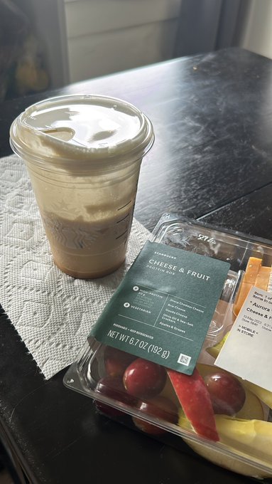 Pay for my Starbucks if you&rsquo;re not a little bitch 🐷   https://t.co/YYyJj5jTUy https://t.co/cPARFp6mm<a href="/tag/findom"class="tags"><span>#findom</span></a><a href="/tag/paypigqueen"class="tags"><span>#paypigqueen</span></a>
