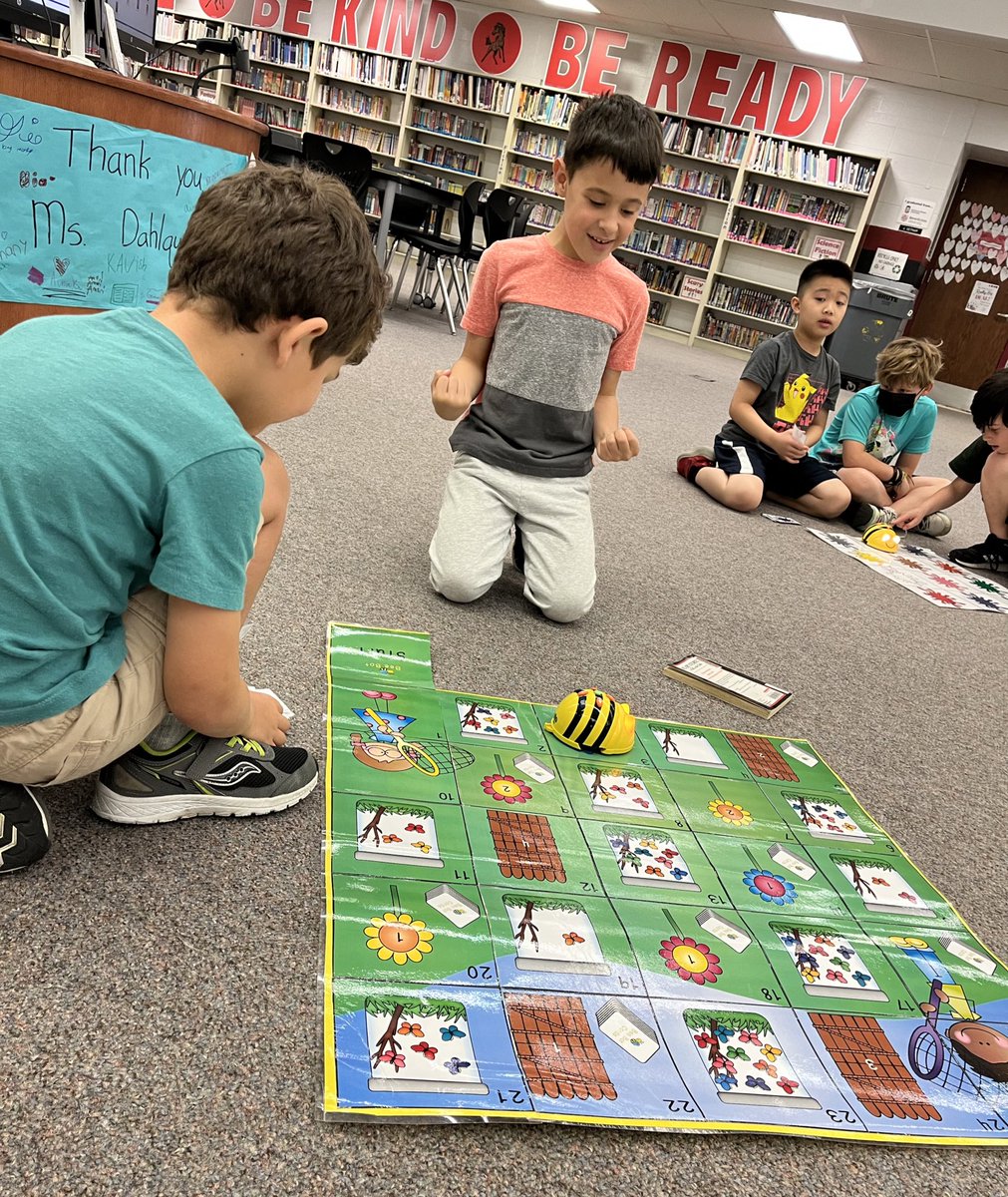 Miss Cross tweet media