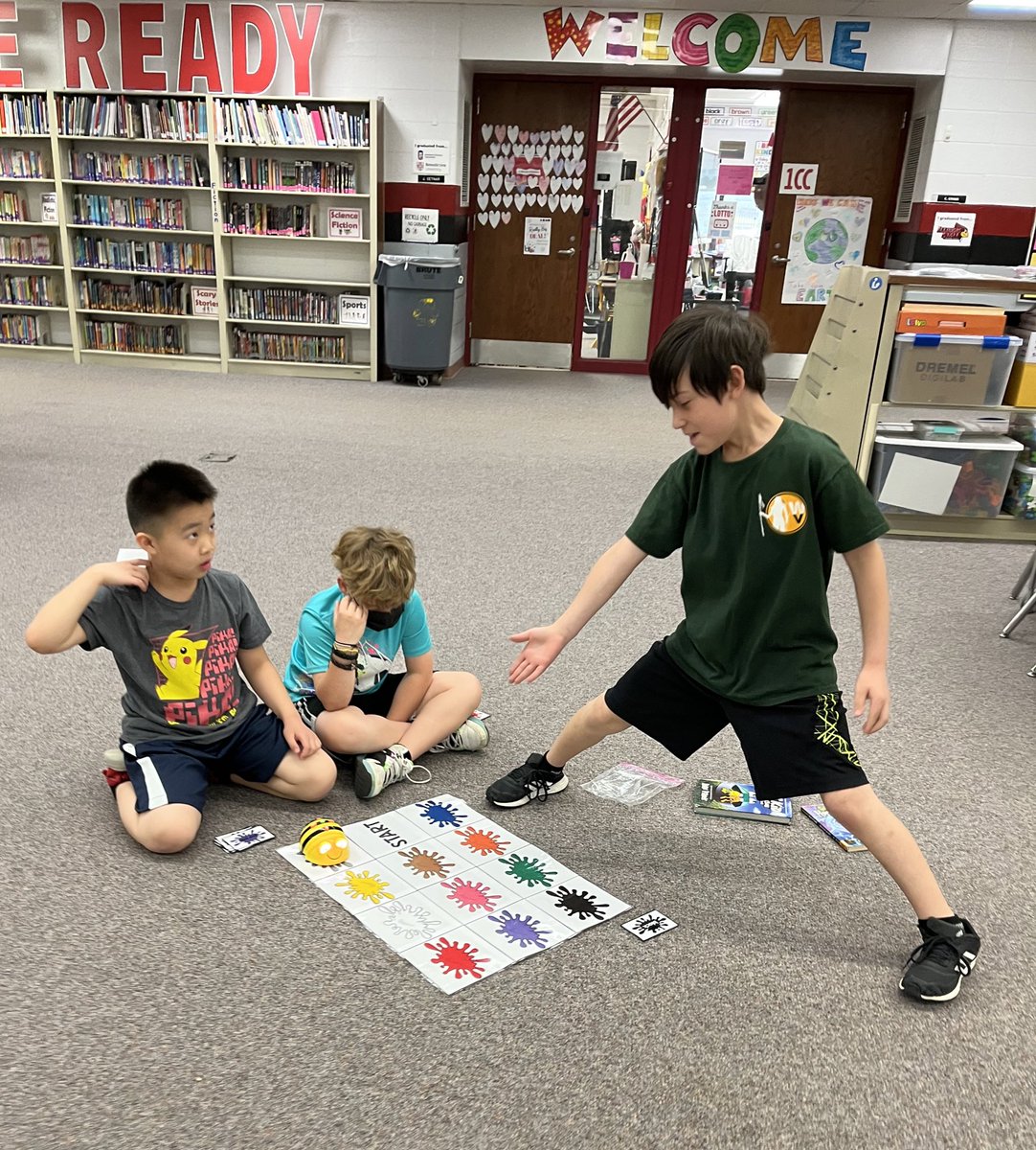 Miss Cross tweet media