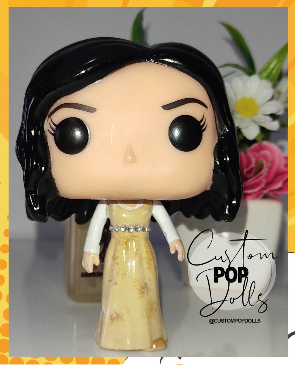 custompopdolls's tweet photo. our custom funko pop of Regina Mills (Lana Parrilla) from Once Upon A Time. #FunkoPop #PopVinyl #CustomFunkoPop #CustomFunko #CustomPops #CustomPop #CustomFigure #CustomPopFigure #OUAT #OnceUponATime
@OnceABC

#EvilRegals #TheEvilQueen #ReginaMills #LanaParrilla
@LanaParrilla https://t.co/8e46fHeAnn