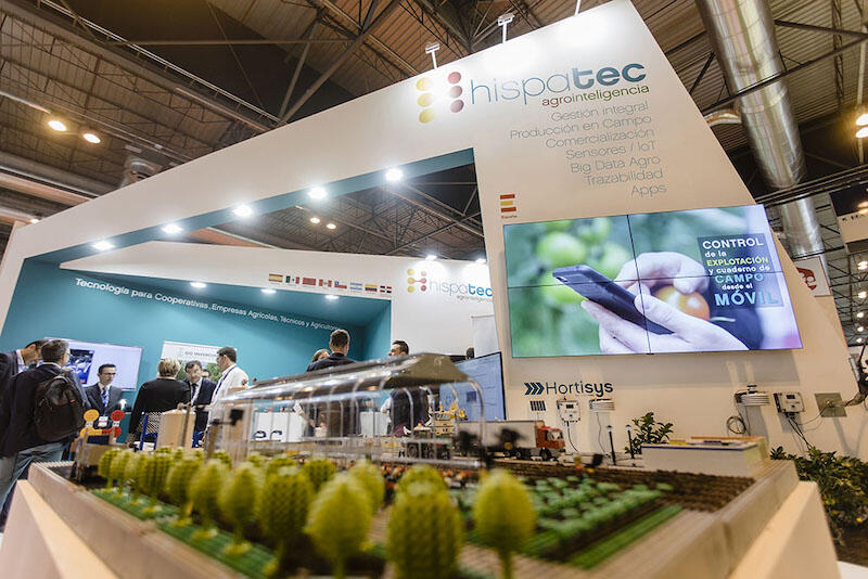 HispatecAGRO's tweet photo. 📰 #Hispatec presenta #Efemis para la gestión digital del cuaderno de campo.
La compañía almeriense muestra este software esta semana en Infoagro, donde también ofrecerá una charla para aclarar dudas sobre el cuaderno digital.
Vía @REVISTAFYH https://t.co/gpboy5lKz9