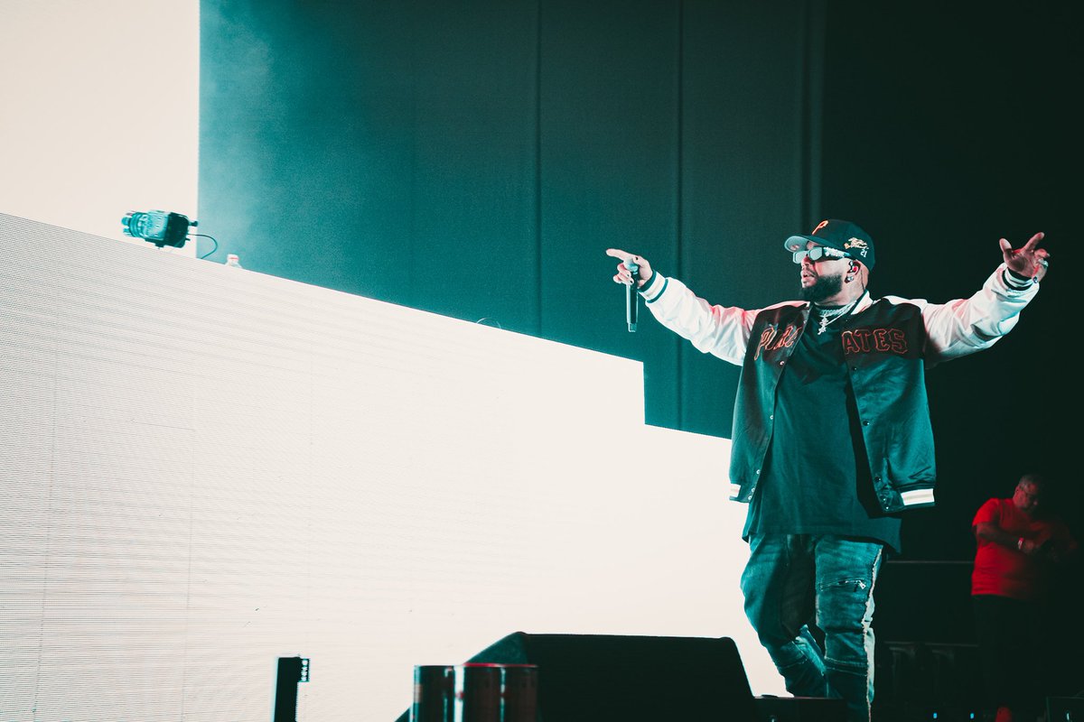 FRANCO EL GORILA tweet media