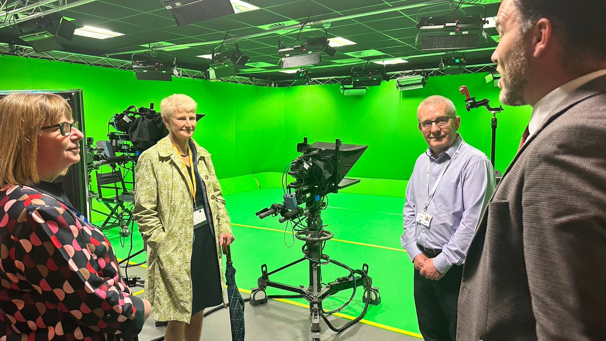 gifhe's tweet image. TEC Partnership Chief Executive Officer, Ann Hardy, was pleased to welcome FE Commissioner, @ShelaghLegrave CBE to the Grimsby Institute today. Shelagh was given a tour of the impressive campus and shown some of the excellent work taking place across the college.