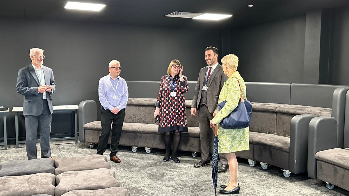 Grimsby Institute (@gifhe) on Twitter photo TEC Partnership Chief Executive Officer, Ann Hardy, was pleased to welcome FE Commissioner, <a href="/ShelaghLegrave/">Shelagh Legrave</a> CBE to the Grimsby Institute today. Shelagh was given a tour of the impressive campus and shown some of the excellent work taking place across the college. TEC Partnership Chief Executive Officer, Ann Hardy, was pleased to welcome FE Commissioner, <a href="/ShelaghLegrave/">Shelagh Legrave</a> CBE to the Grimsby Institute today. Shelagh was given a tour of the impressive campus and shown some of the excellent work taking place across the college.