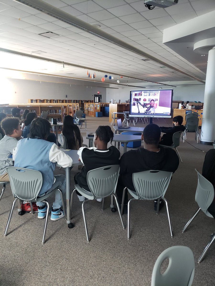 rmslibraryjcps's tweet photo. 7th grade students recently finished reading The Crossover in their Book Clubs and now they get to hear from the author himself @kwamealexander Shout-out to @FollettLearning  for the opportunity. @RamseyMS_JCPS https://t.co/B5G6BfMbhj