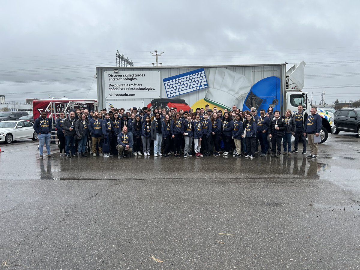 dsbn's tweet photo. DSBN made a huge appearance in @cityoftoronto for the @skillsontario competition. 58 students were in 28 competitions, and came back with 10 medals! All students competed with confidence, precision and focus. CONGRATS to all who made it to provincials and the award winners! 🏆✨ https://t.co/uNdALHpIYY