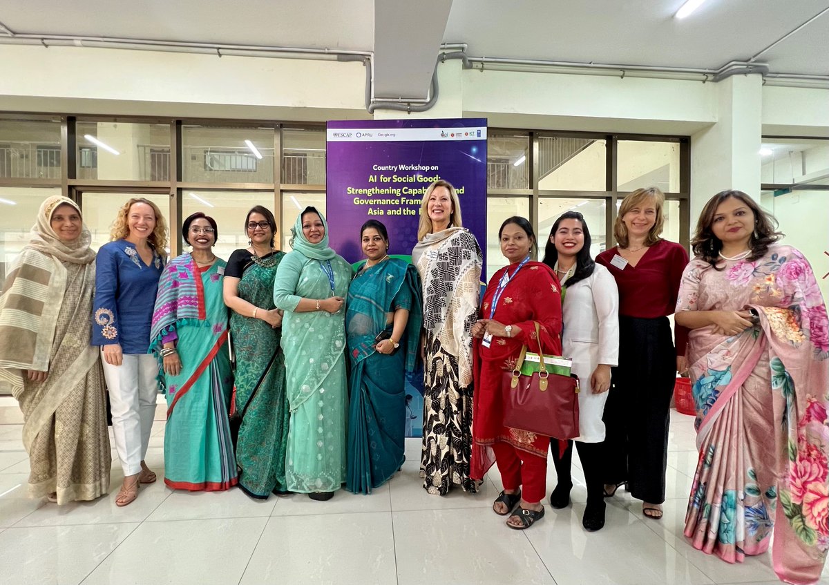 toni_erskine's tweet photo. ... And I learned so much from these incredible women about maternal health and technological innovation in Bangladesh. Thank you - I loved my time in Dhaka and hope I can come back and spend more time here.💜 @UNESCAP @APRU1997 @a2i_bd @ANUBellSchool @schoenleber @ahsin_s https://t.co/N0MZ059667