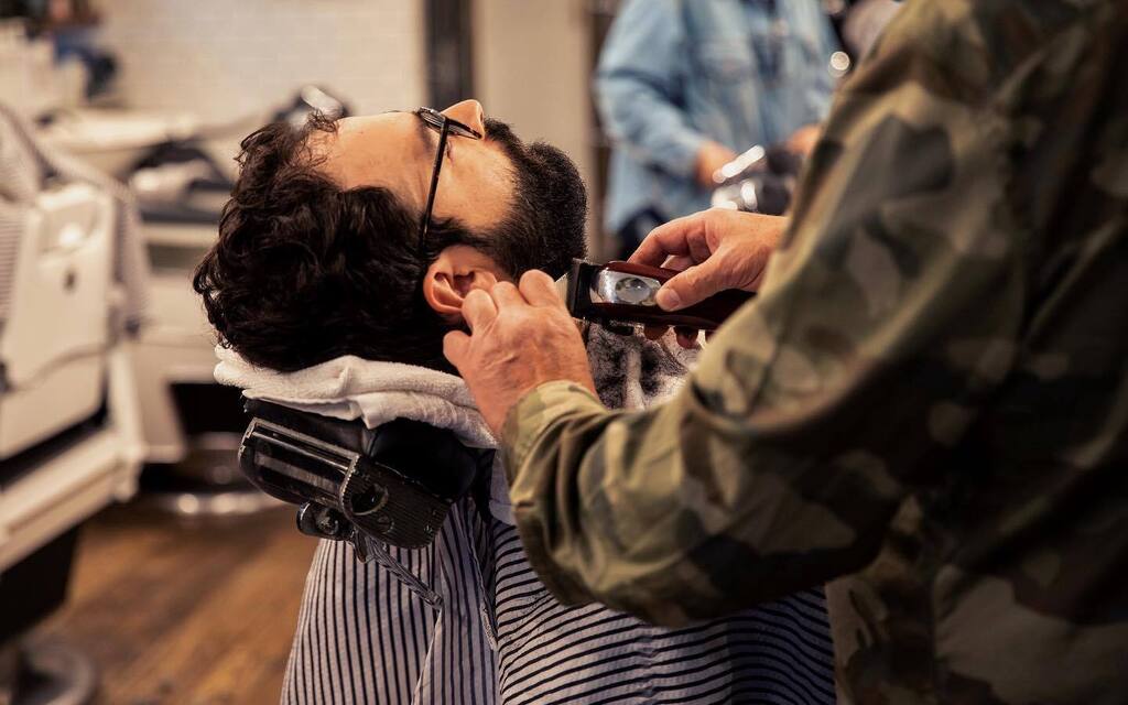 keeping a trimming routine with your beard can speed up the overall growth and limit the amount of rouge long hairs strangling other strands of facial hair - out with the old, dead hair &amp; in with the new!

#fellowbarber #fellowbarberwestvillage #nycbarber instagr.am/p/CsET3QWOexQ/