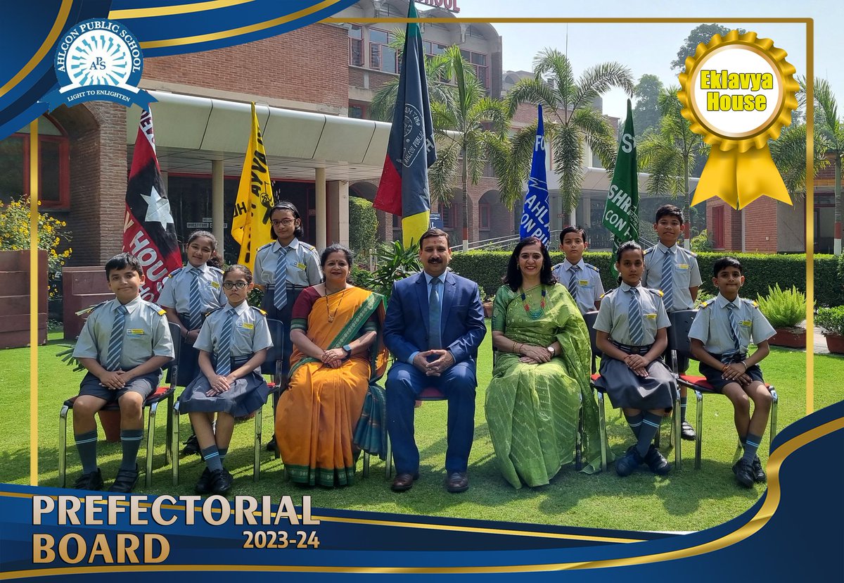 SumedhaSimba's tweet photo. Congratulations young leaders of Eklavya House !! Investiture ceremony 2023 https://t.co/RIza7EUt6F