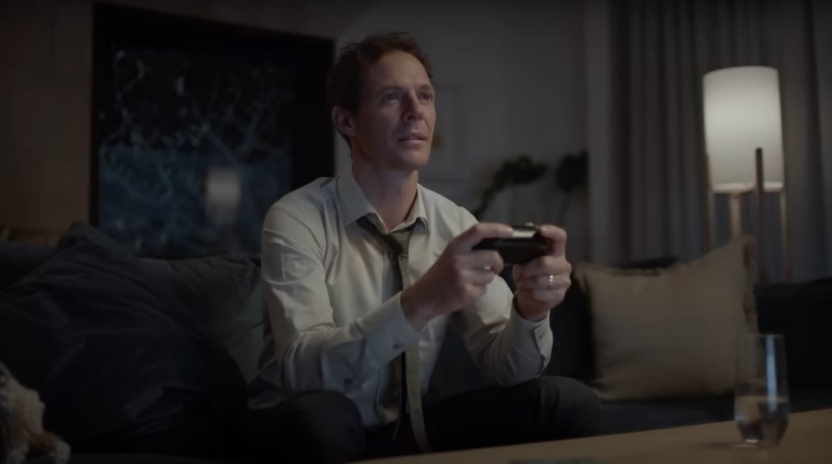 Polygon's tweet photo. Nintendo pours one out for the Extremely Tired Dads in latest Zelda: Tears of the Kingdom ad https://t.co/XW79CqLkte https://t.co/tvxr1z4a4u