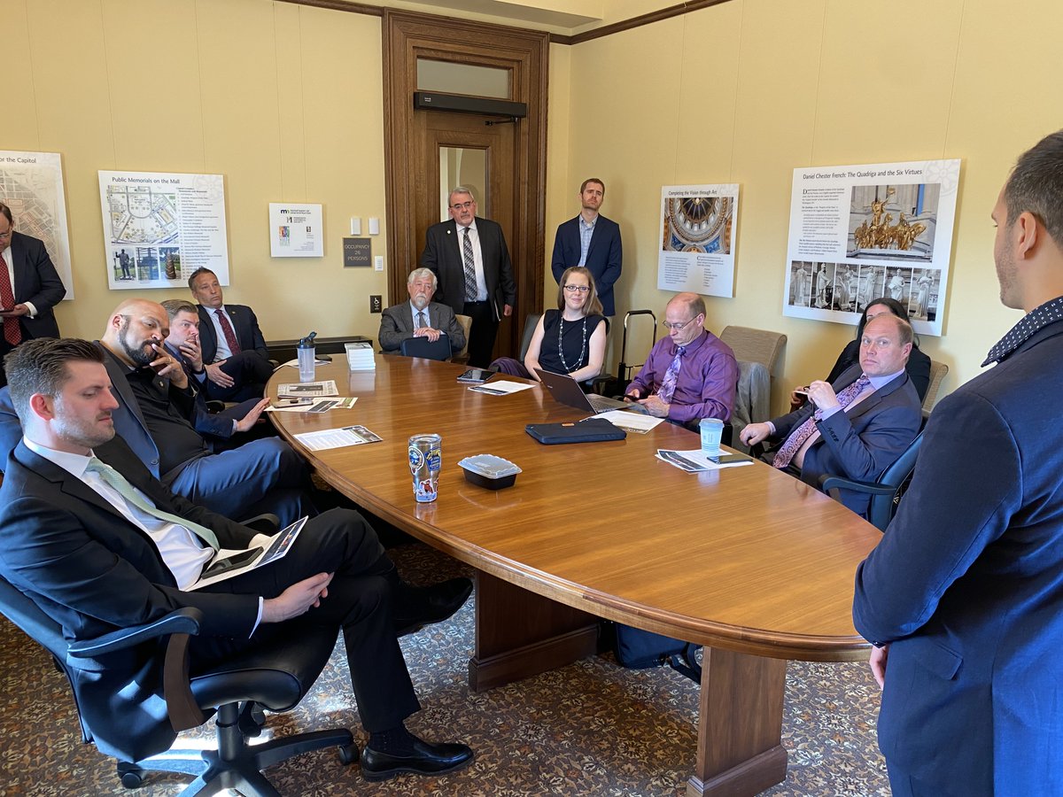 MinnOAK's tweet image. This morning started off with an incredible legislative briefing on school choice and Education Savings Accounts, led by national advocate @DeAngelisCorey.

Exciting to see the enthusiasm behind efforts to empower Minnesota parents and better future options for our children.