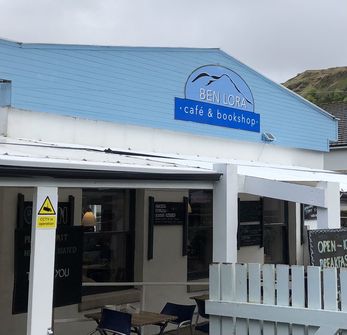 Yorkshireguidon's tweet photo. Can recommend the toasties at this cafe and bookshop #Benderloch #Argyllshire https://t.co/PBbmjAmODF